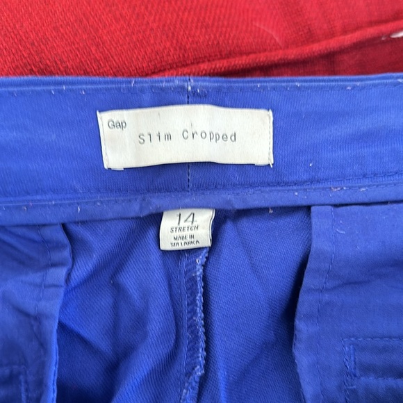 Gap- cropped pants - gently used - Picture 4 of 4